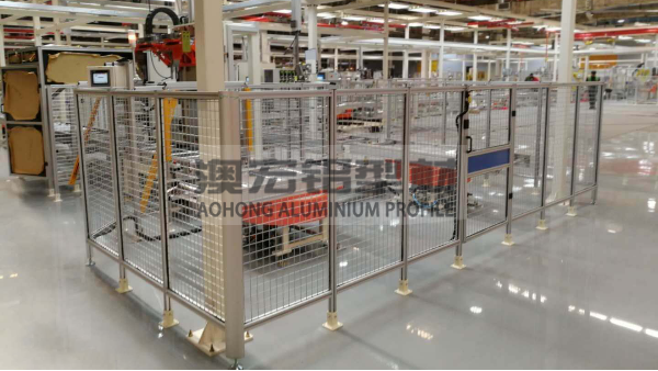 工業(yè)鋁型材圍欄如何實(shí)現(xiàn)長效可靠防護(hù)？